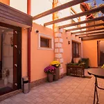 Villa Boutique Arnica