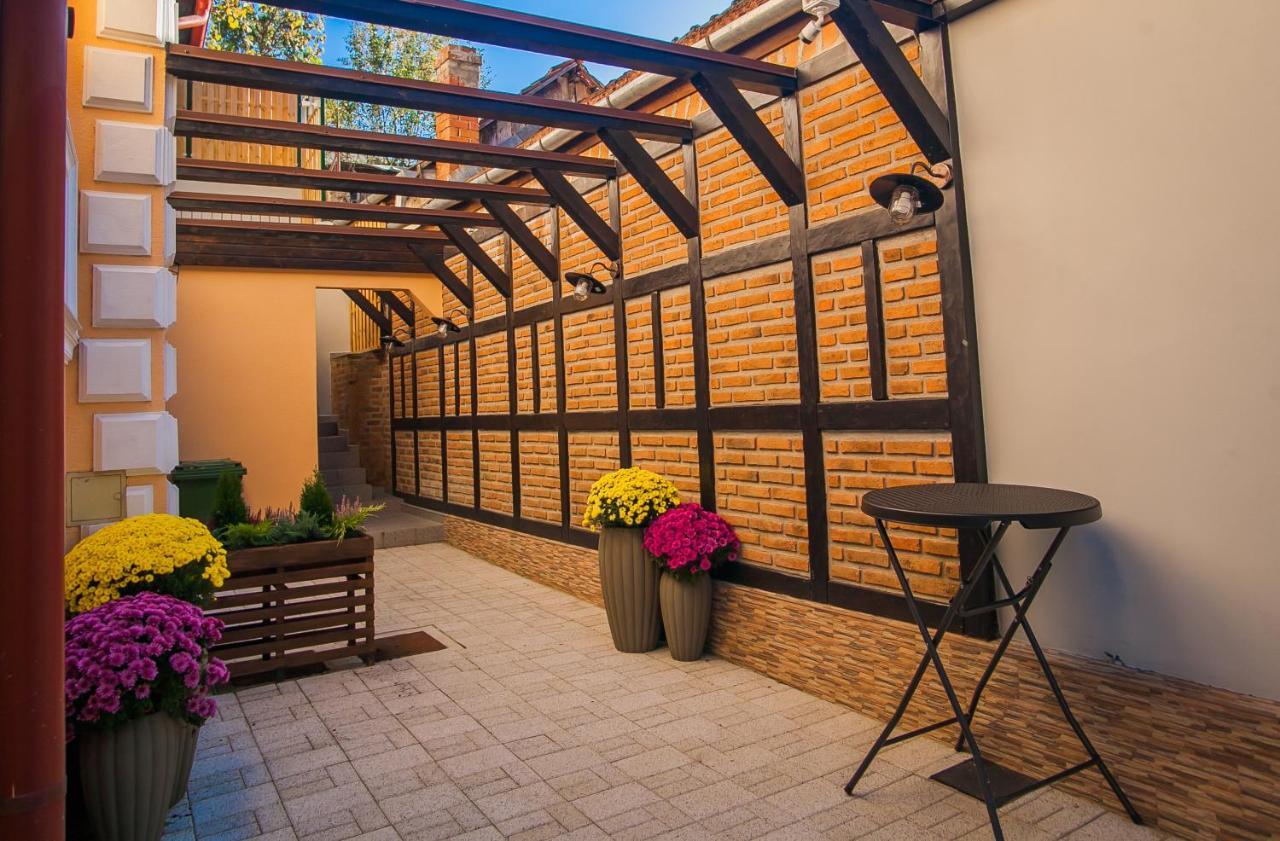 Boutique Arnica * Braşov