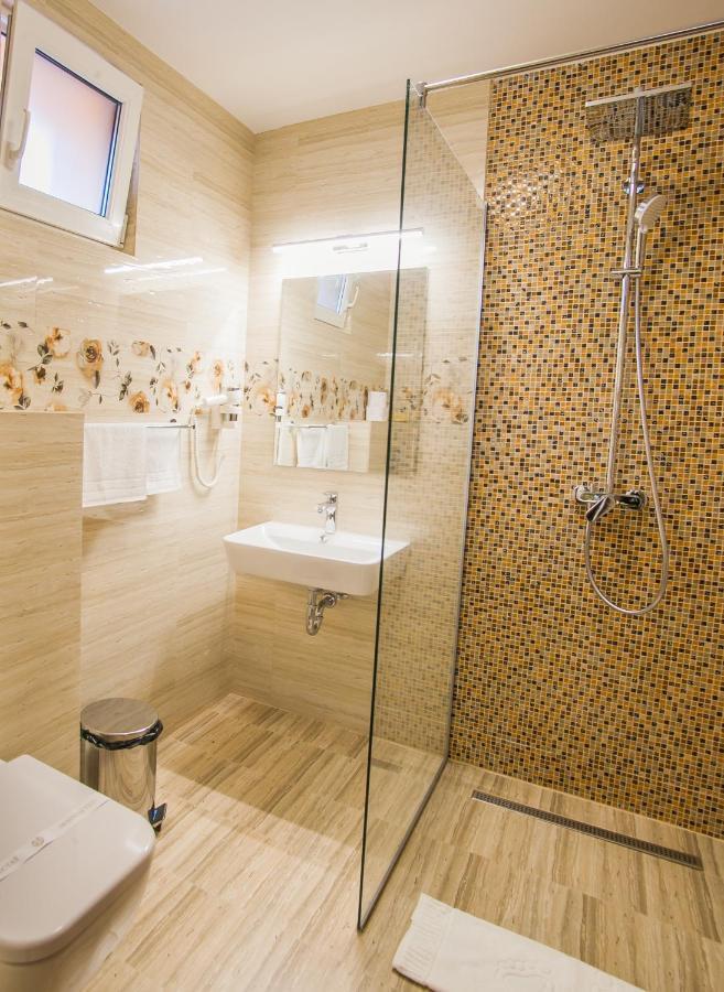 Boutique Arnica Braşov